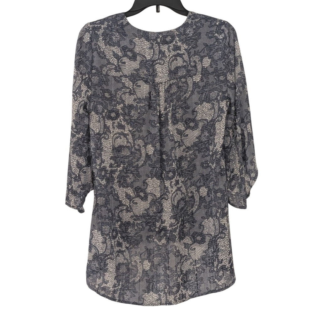 Karen Kane XS Blue Floral Lace Print V-Neck 3/4 Sleeve High-Low Blouse NWOT‎ $96